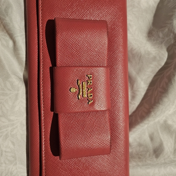 SET OF 2! Beautiful Prada Bow Wallets GUC Authentic in Pink and Orange - Picture 2 of 15